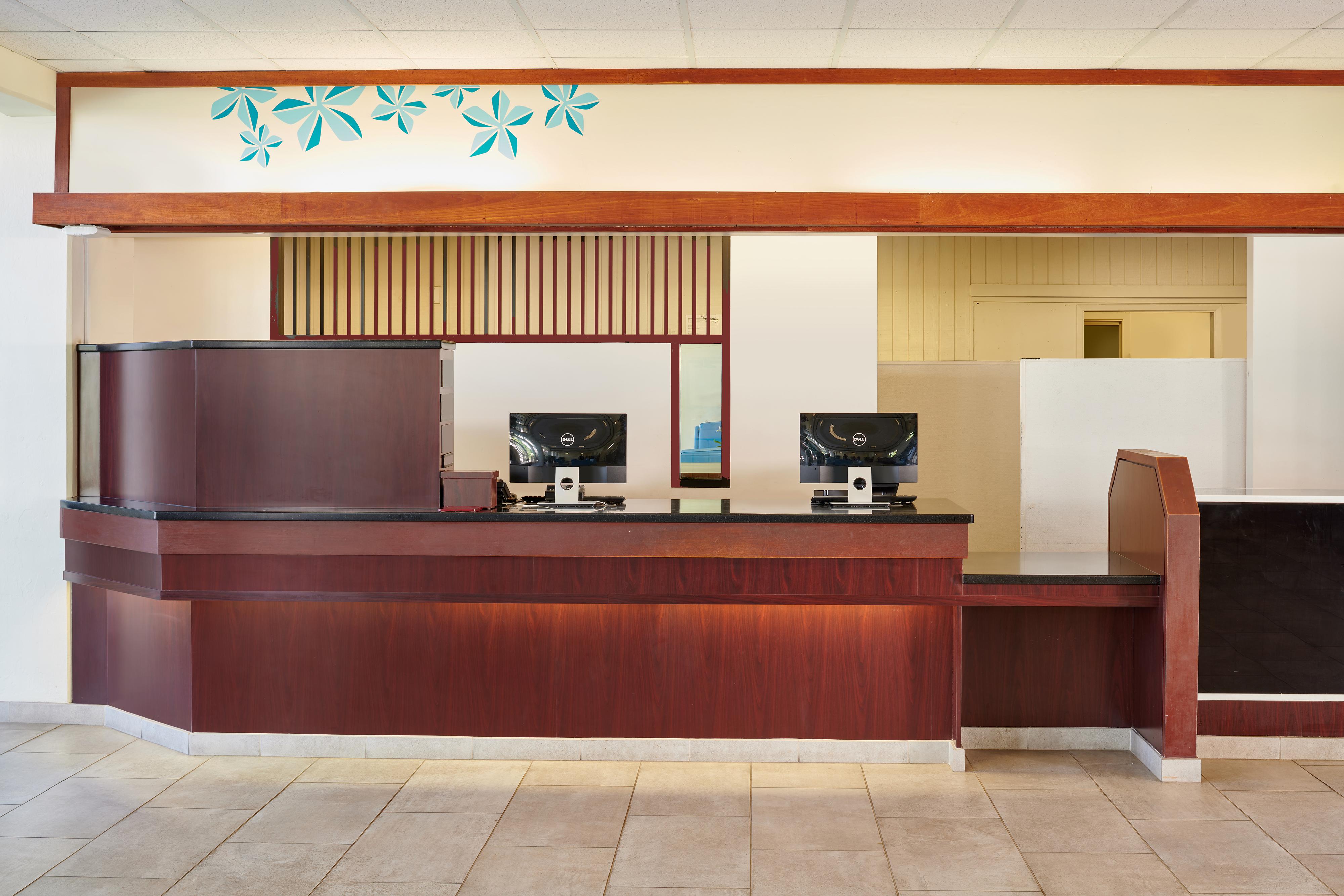 Maui Beach Hotel Kahului Extérieur photo