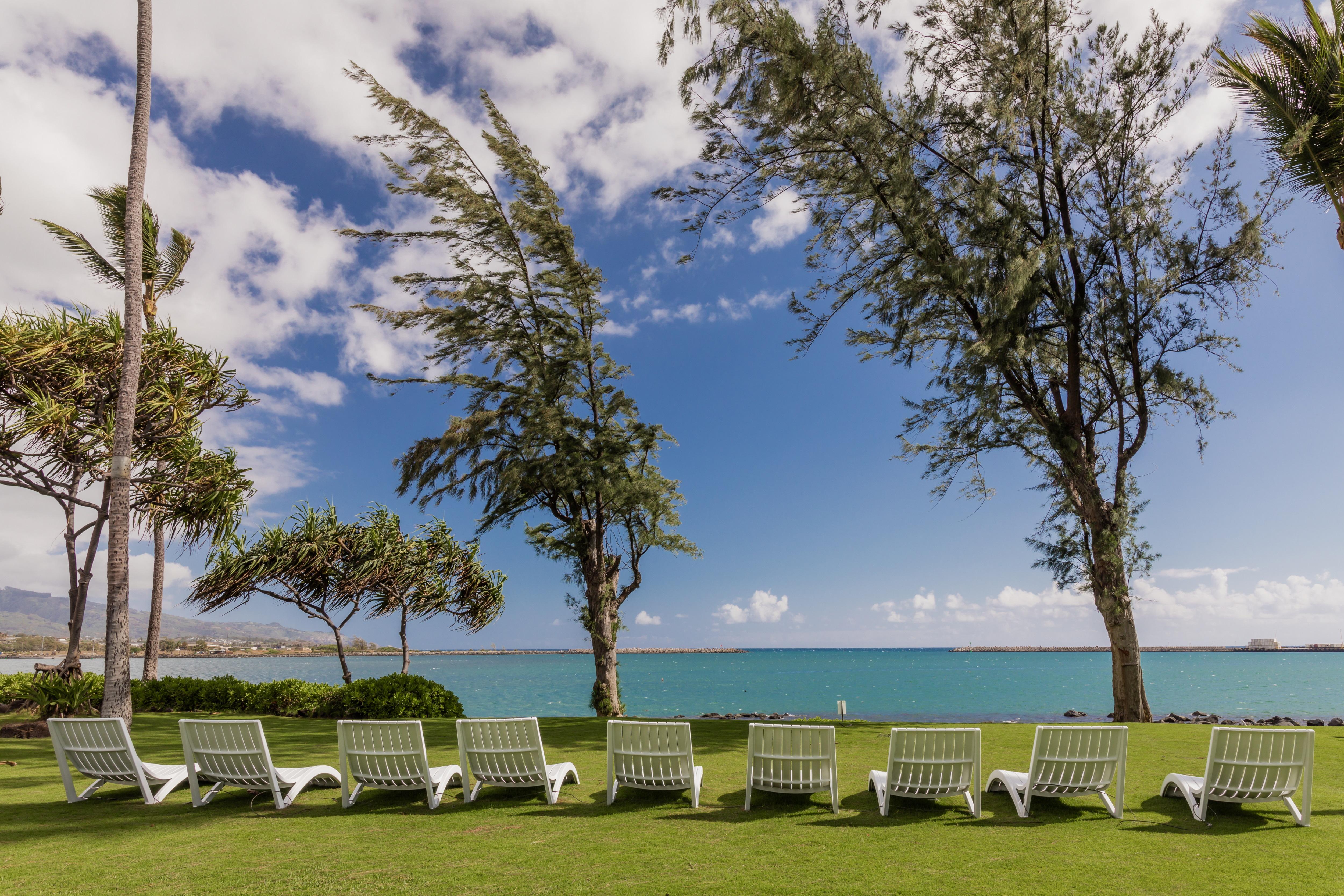 Maui Beach Hotel Kahului Extérieur photo