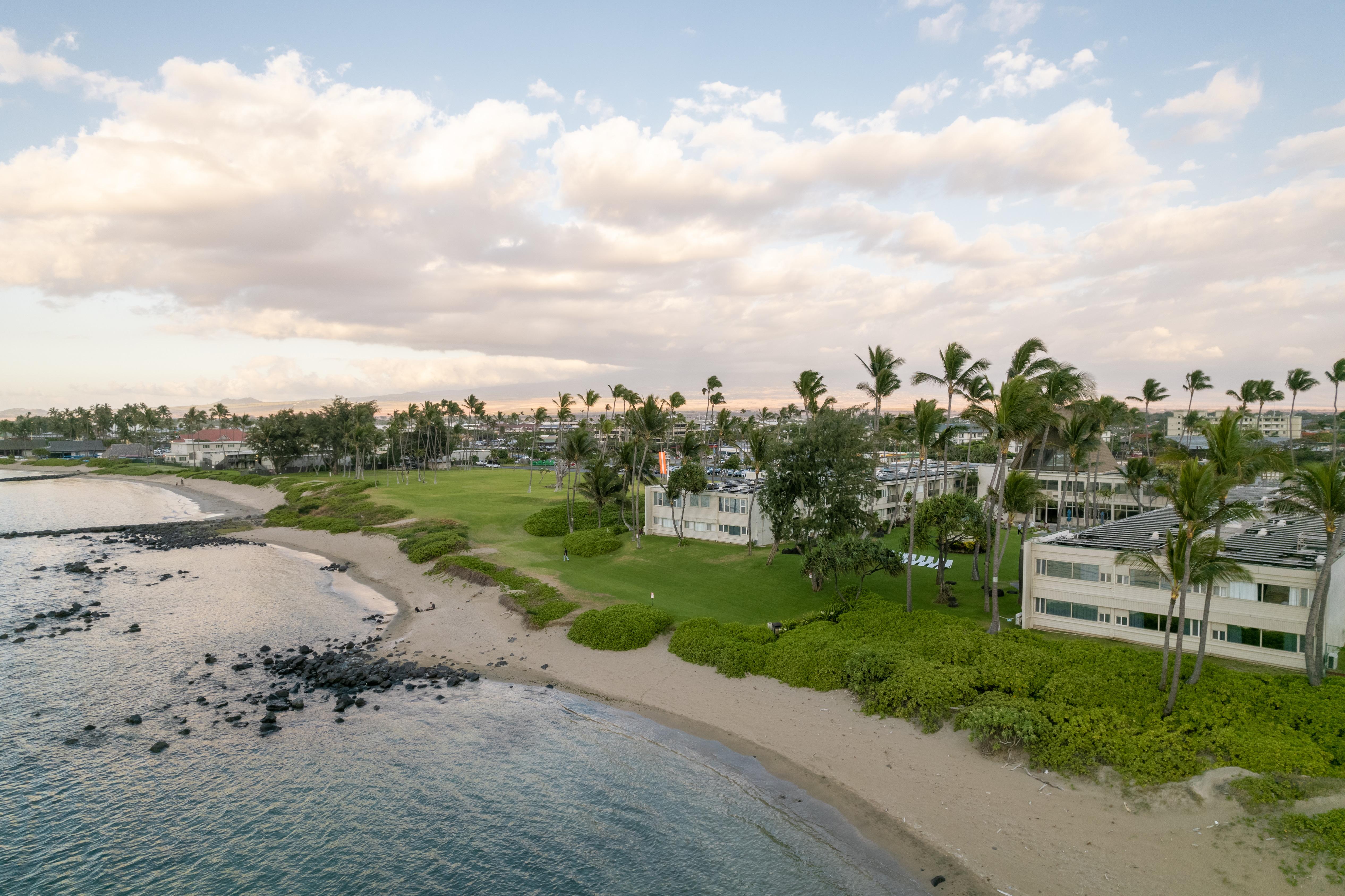 Maui Beach Hotel Kahului Extérieur photo