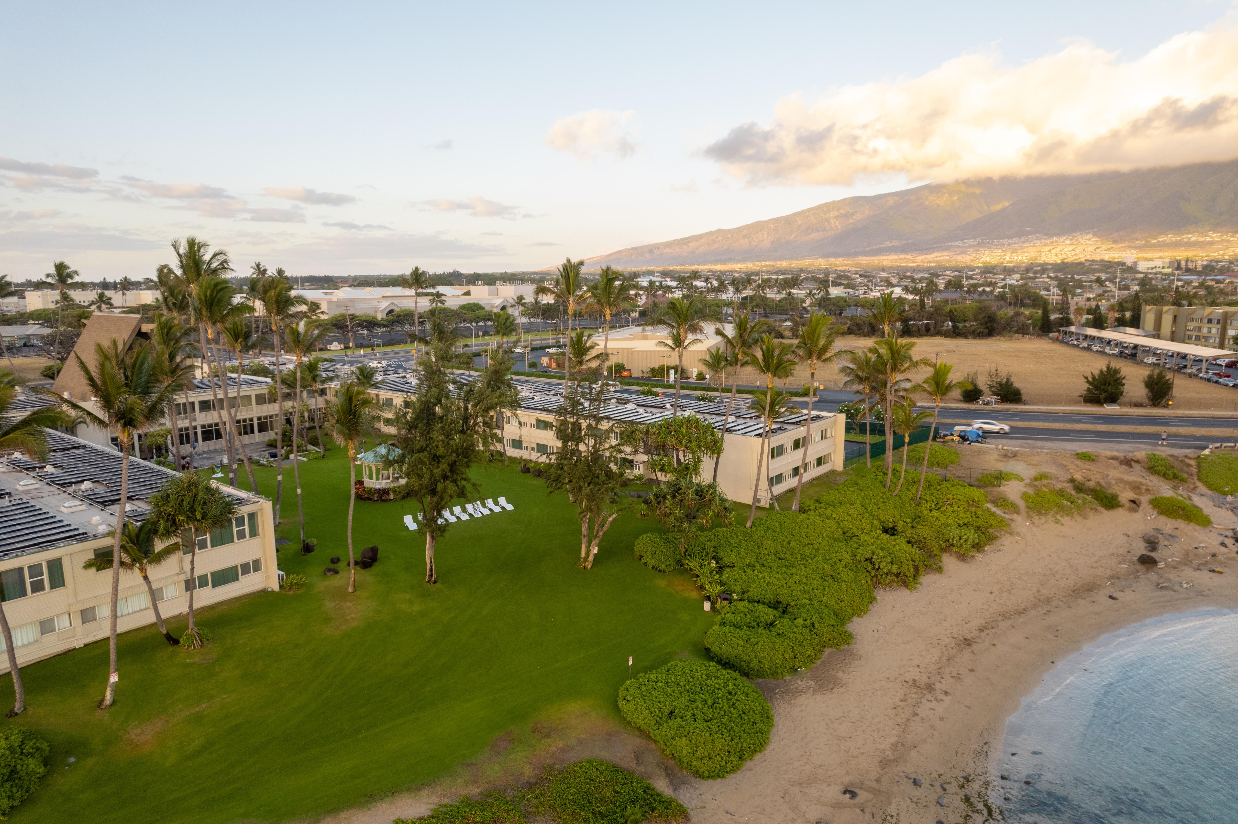 Maui Beach Hotel Kahului Extérieur photo