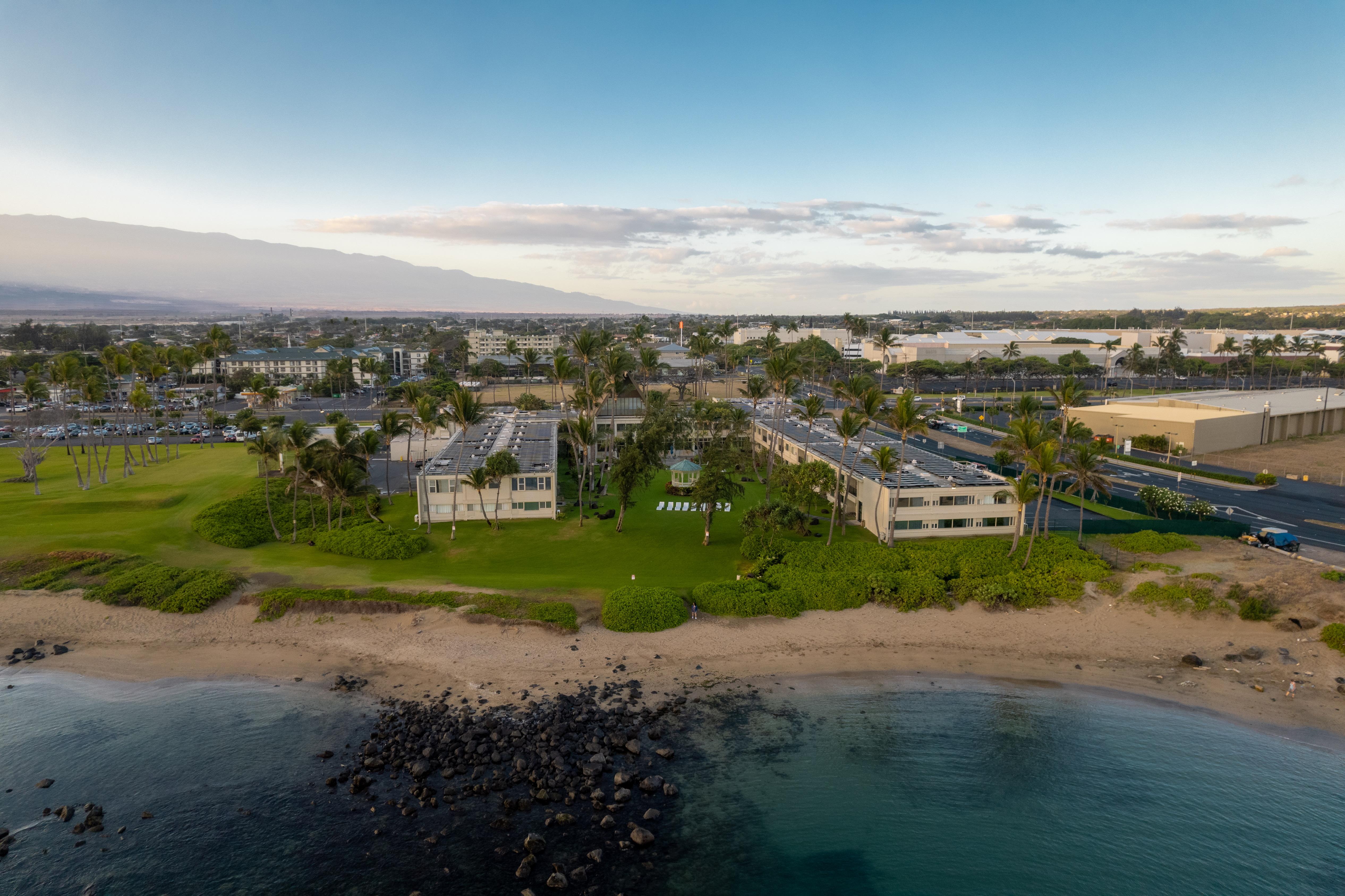Maui Beach Hotel Kahului Extérieur photo