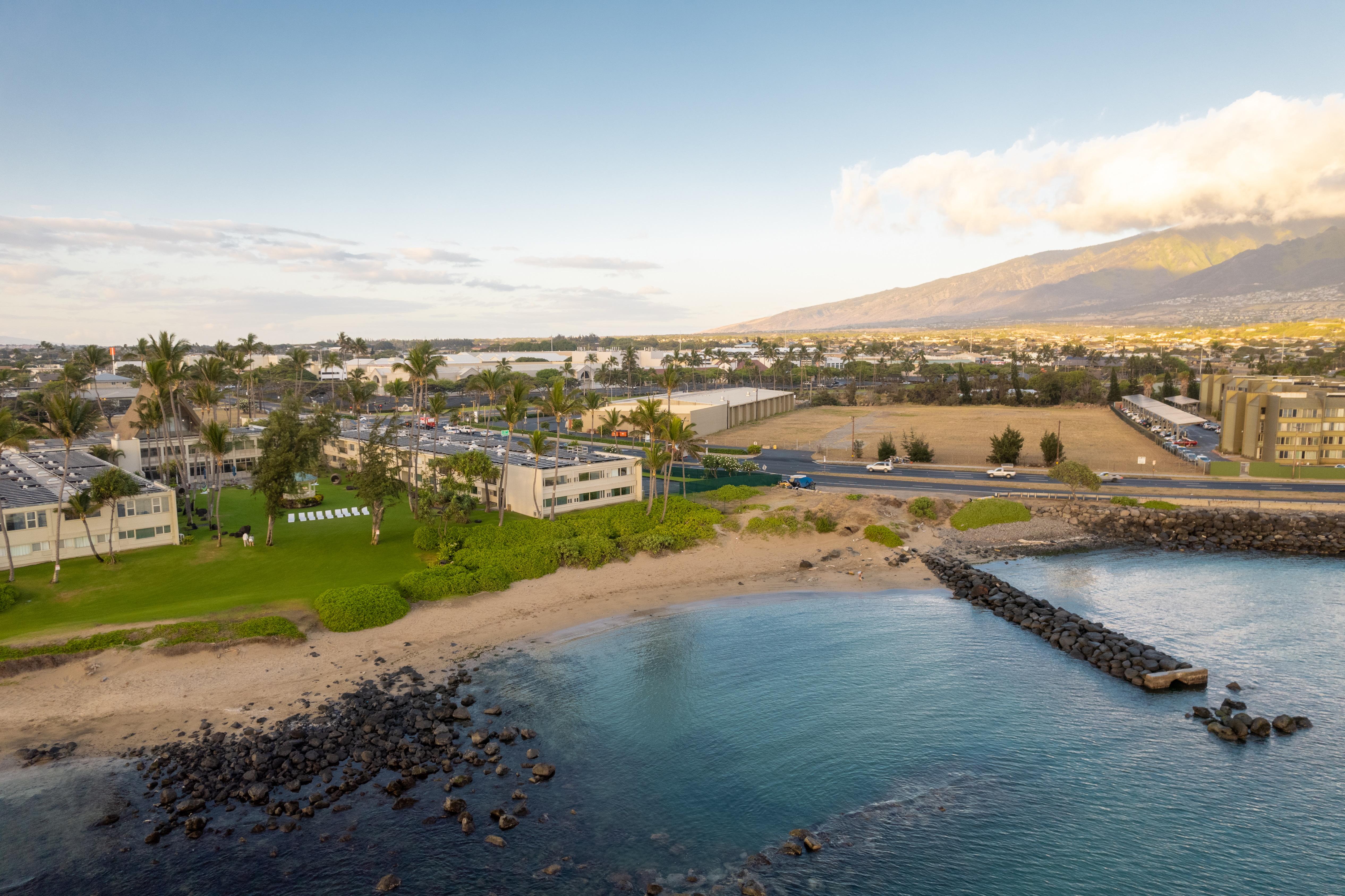 Maui Beach Hotel Kahului Extérieur photo