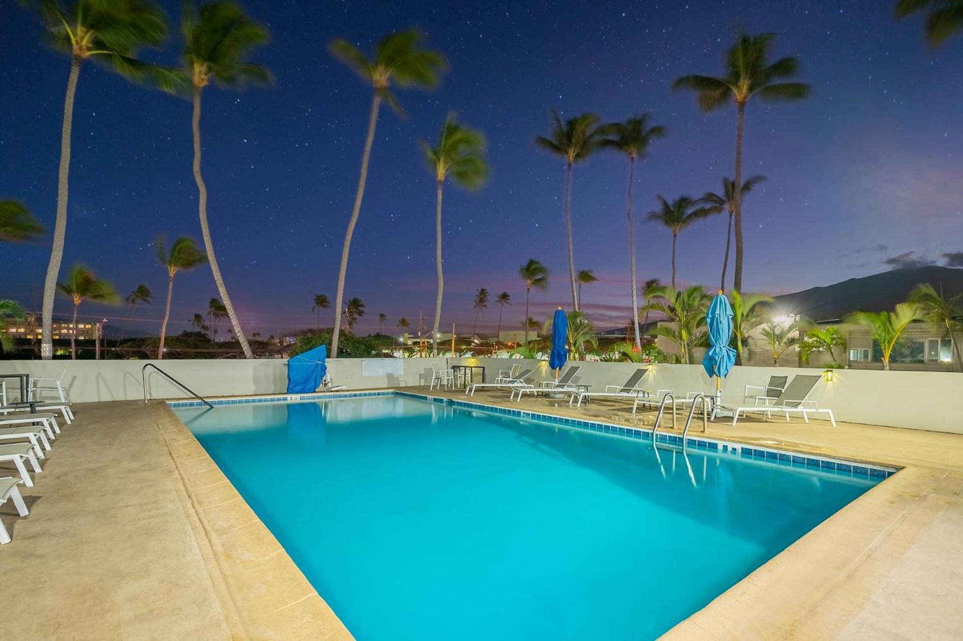 Maui Beach Hotel Kahului Extérieur photo