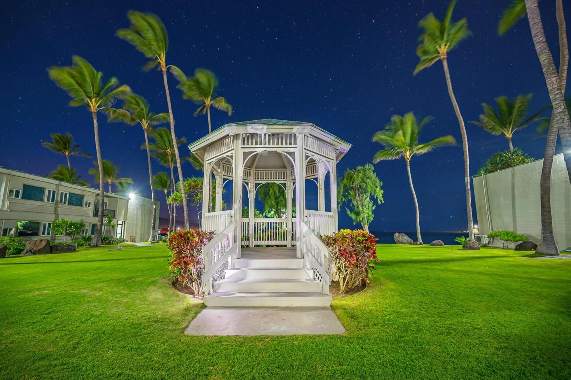 Maui Beach Hotel Kahului Extérieur photo