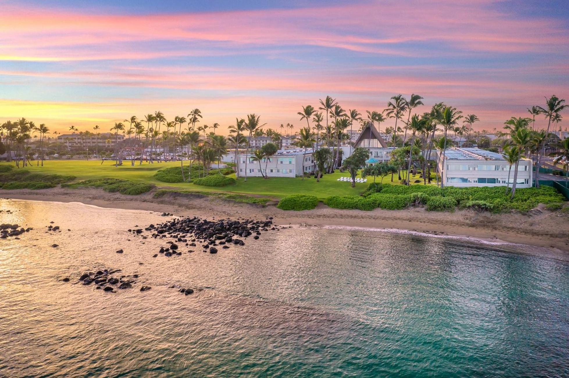 Maui Beach Hotel Kahului Extérieur photo